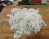 Foto del paso 2 de la receta: Cacerola de huevo con calabazas, cebolla y queso