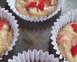 Foto del paso 2 de la receta: Muffins con Mermelada de Frutillas / Cupcakes