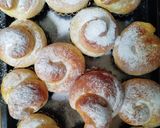 Foto langkah ke 4 dari resep Ensaymada (Filipino Bread) Tanpa Ulen.