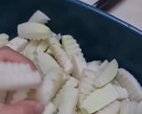 Hình bước làm 1 của món Củ cải muối vàng