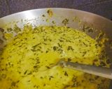 A picture of step 6 of Methi matar malai.
