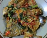 Foto langkah ke 9 dari resep Mujaer bumbu kuning (extra pedas).