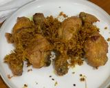 Foto langkah ke 9 dari resep Ayam goreng lengkuas.
