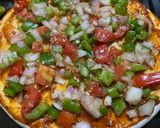 A picture of step 5 of Desi Tandoori Pizza.
