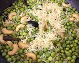 A picture of step 9 of Green Peas Pulao.
