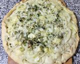 Foto del paso 5 de la receta: Pizza fugazzeta rellena. 🍕