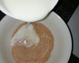 A picture of step 2 of Red chilli fried chicken thigh.