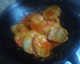 Foto langkah ke 3 dari resep Sambal Goreng Nugget Ikan Laut.
