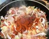 Foto del paso 3 de la receta: Calamares en tuco con fideos Calamares!