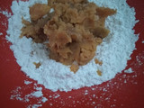 Klepon ubi kuning