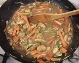 Foto del paso 5 de la receta: Pollo salteado con Puré