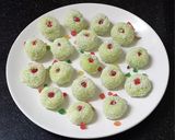 A picture of step 5 of Paan coconut ladu.