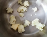 Foto del paso 4 de la receta: Coliflor en salsa de pimiento 🍲🧡(apta para keto)