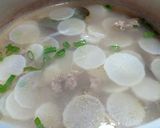 Foto langkah ke 7 dari resep Soto Bandung (sop daging lobak).