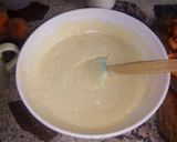 Foto del paso 4 de la receta: Torta escondida de duraznos 🍑