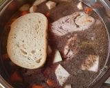 Pulykamell vadasmártással, zsemlegombóccal recept fázis 5 fotója