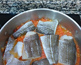 Foto del paso 3 de la receta: Bacalao en salsa