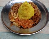 Foto langkah ke 8 dari resep Nasi Kuning Komplit.