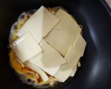 Foto langkah ke 3 dari resep Martabak Mie.