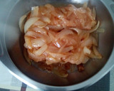 Foto del paso 2 de la receta: Salmón encebollado