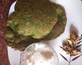A picture of step 5 of Green Palak Puri.