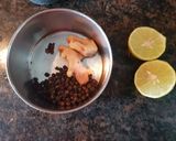 A picture of step 1 of Spicy Black Tea.