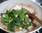 Foto langkah ke 3 dari resep Ayam jamur.