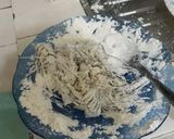 Foto langkah ke 2 dari resep Udang saos asam manis.