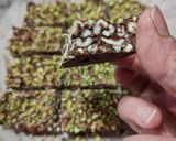 Foto del passaggio 3 della ricetta Barrette farro soffiato, cioccolato fondente e crema di nocciole
