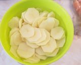 Tepsis krumpli recept fázis 1 fotója