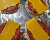 A picture of step 3 of English Muffin Pizzas.