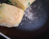 Foto langkah ke 4 dari resep Gyeran mari/계란말이/ korean-style rolled egg.