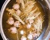 Hình bước làm 1 của món Lẩu tôm cua nấu mướp (siêu ngon) - mâm cơm nhỏ của Trang 47