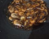Foto langkah ke 3 dari resep Udang goreng simple.