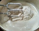 Foto langkah ke 1 dari resep Bolu Mini Ekonomis.