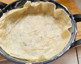 Foto del paso 2 de la receta: Quiche Personal con Tortilla de Harina