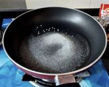 A picture of step 3 of Boondi Ke Ladoo.