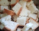 A picture of step 1 of Bread Upma.
