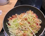 A picture of step 9 of Fried rice with spam, egg and lettuce.