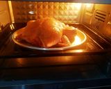 Foto langkah ke 2 dari resep Simple Roasted Chicken with Roasted Potato.