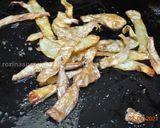 عکس مرحله 9 از دستور چطور چیپس پوست سیب زمینی درست کنیم
