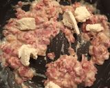 Juhtúrós carbonara spagetti pirított dióval recept fázis 4 fotója