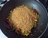 A picture of step 5 of Vermicelli Upma.
