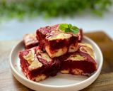 Foto langkah ke 7 dari resep Red Velvet Cheesecake.