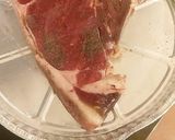 Foto del passaggio 1 della ricetta Costata di manzo al vino rosso