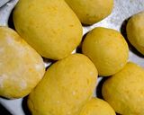 Foto langkah ke 5 dari resep Bakpao Labu Kuning.