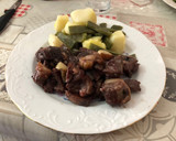 Foto del paso 9 de la receta: Judías verdes con patatas y cordero con ajos y vino