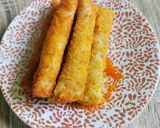 Foto langkah ke 4 dari resep Lumpia sosis jamur dan keju.