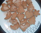 Foto del paso 5 de la receta: Galletitas navideñas de cacao sin mantequilla