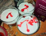 A picture of step 4 of Strawberry dessert with whipped cream.